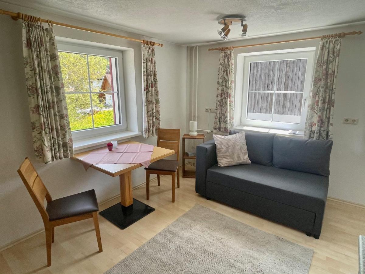 Ferienwohnungen Haus Bergflora Bach  Extérieur photo