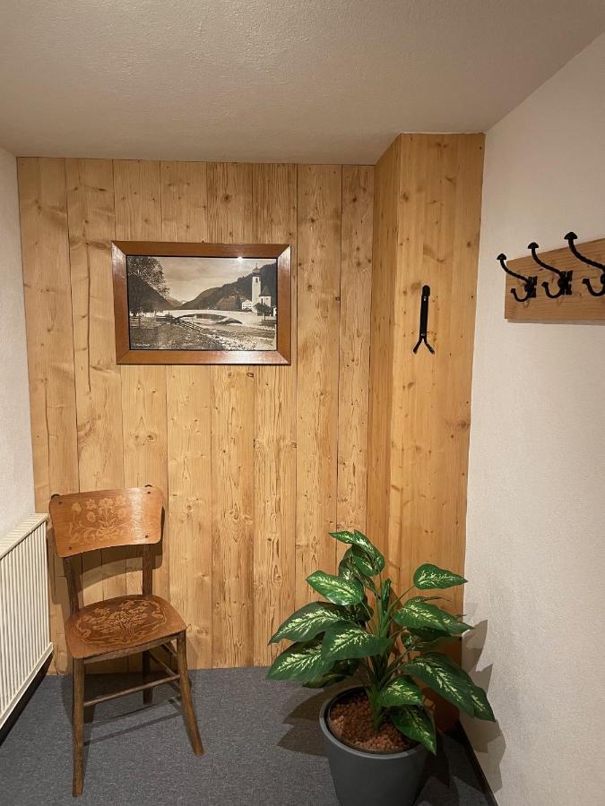 Ferienwohnungen Haus Bergflora Bach  Extérieur photo